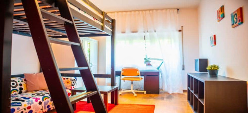 Via Alfredo Catalani, 39, 00199 Roma RM, Italy #L2 Letto 1