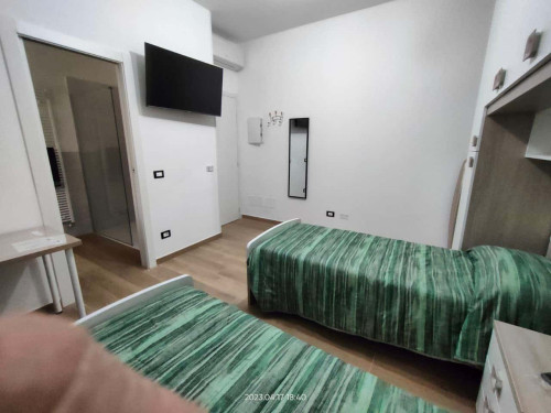 Stanza con bagno privato in Via Lodovico Pavoni, Brescia