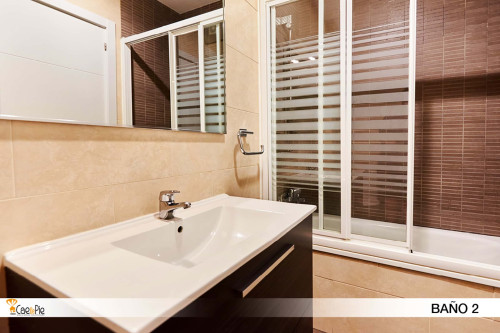 Calle Virgen de Robledo H4 - Gallery - 3