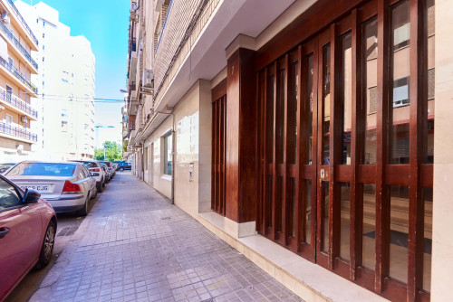 Calle Virgen de Robledo H4 - Gallery - 6