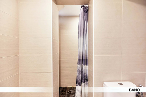 Avenida Doctor Fedriani H1 - Gallery - 6