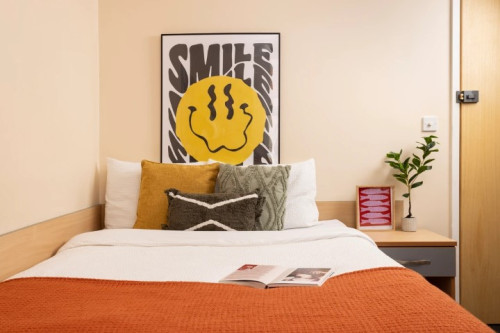 Unite Students Lennon Studios  - Gallery -  5