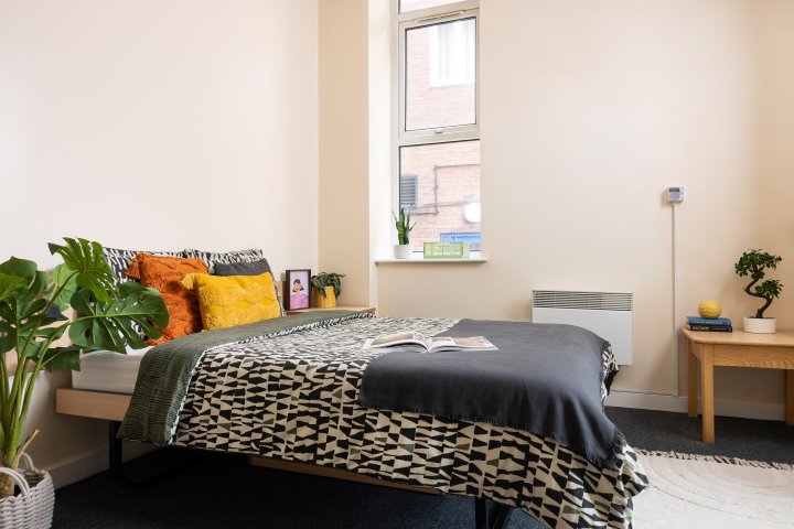  Extra Large Standard Double Studio  -  Unite Students Lennon Studios  - Gallery -  1