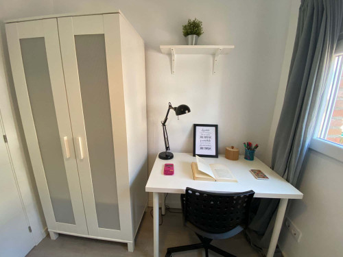 Calle Benigno Granizo, 36, 2º, Pozuelo de Alarcón (ONLY STUDENTS)