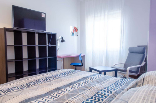 Circonvallazione Nomentana, 238, 00162 Roma RM, Italy #C4 Letto 1