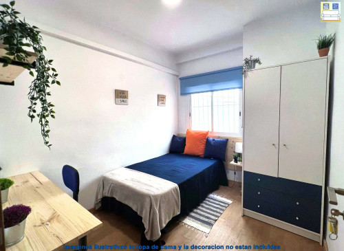 Calle Capitanes de Ripoll H2 apt 9 - Gallery - 15