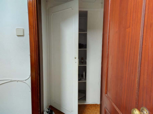 Comfortable room in a 4 bedroom apartment in Lisbon - Room 3