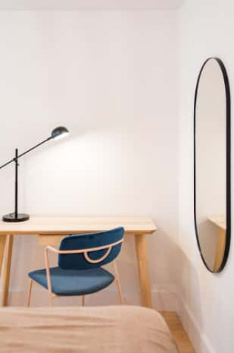 Bedroom in a 5-bedroom apartment in Lisbon - Room 4