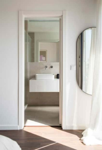 Bedroom in a 4-bedroom apartment in Lisbon - Room 2