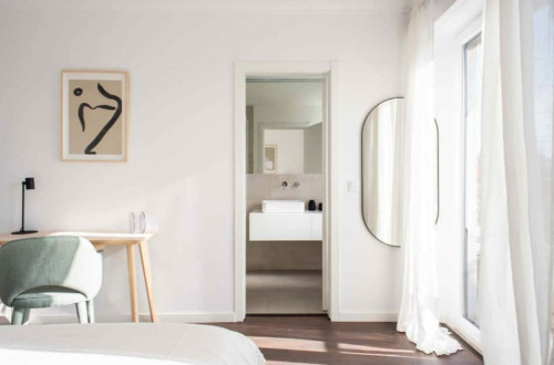 Bedroom in a 4-bedroom apartment in Lisbon - Room 2