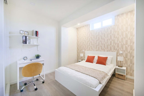 Room 1 - 104. Rua Guilhermina Suggia 9 CVD