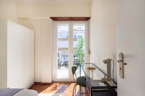 Amazing bedroom in Lisbon