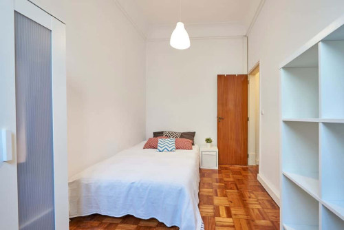 Modern double bedroom in Alameda - Room 1