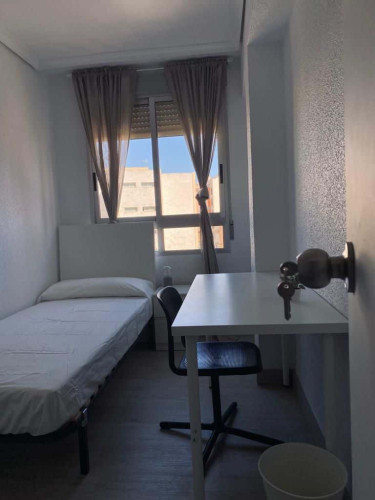Habitación en Ronda de la Magdalena, Castelló de la Plana - Gallery - 3