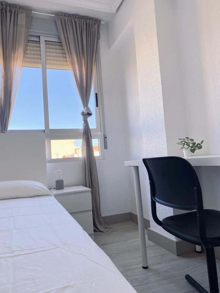 Habitación En Ronda De La Magdalena, Castelló De La Plana - 3