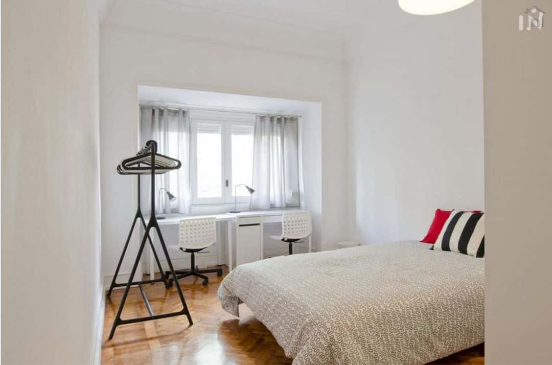  Comfortable Double Bedroom In Alameda - Room 3  -  Comfortable double bedroom in Alameda - Room 3  - Gallery -  1