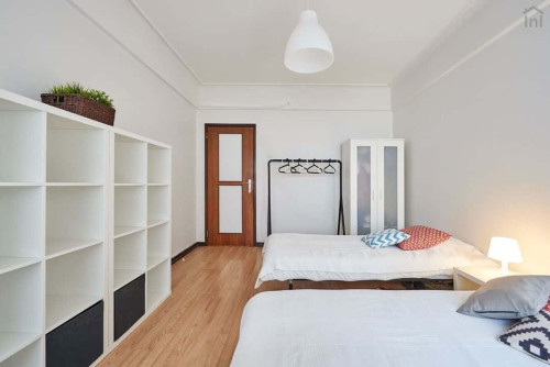 Comfortable twin bedroom with balcony in Saldanha - Room 6