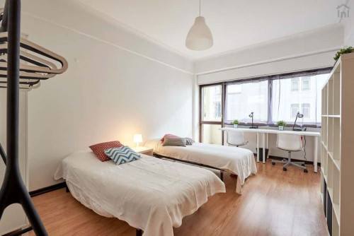 Comfortable twin bedroom with balcony in Saldanha - Room 6