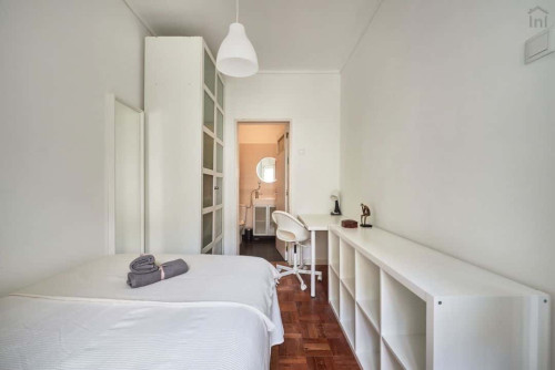 New single bedroom with private bathroom in Saldanha - Room 1