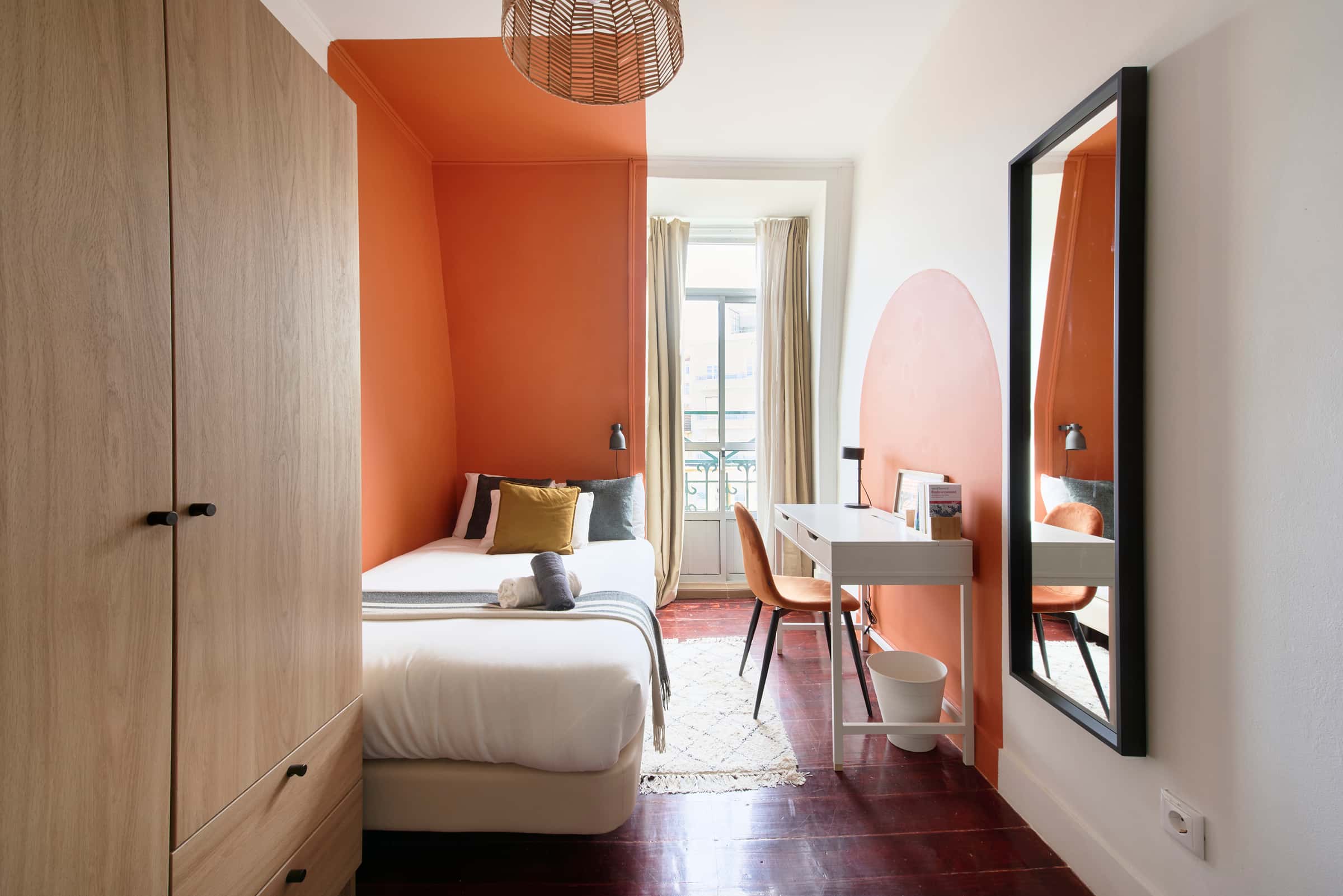  Room With Private Bathroom In Arroios - Room 3  -  Room with private bathroom in Arroios - Room 3  - Gallery -  1