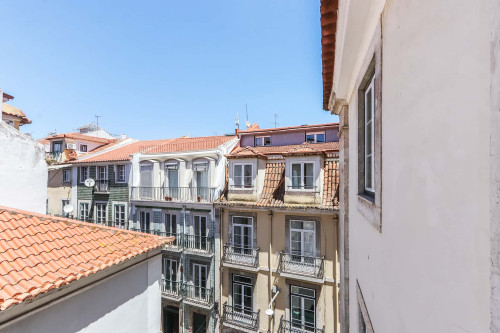 Bright apartment in Lisbon