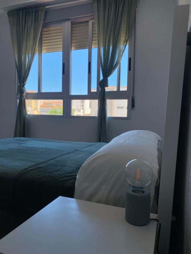 Room in Ronda de la Magdalena, Castelló de la Plana - Gallery - 3