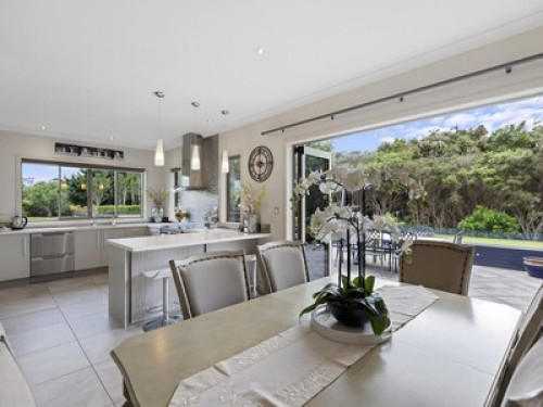 Modern, comfortable and 