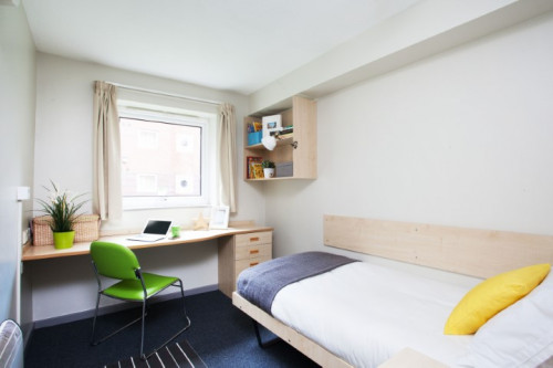 Cambridge Court Unite - Rooms