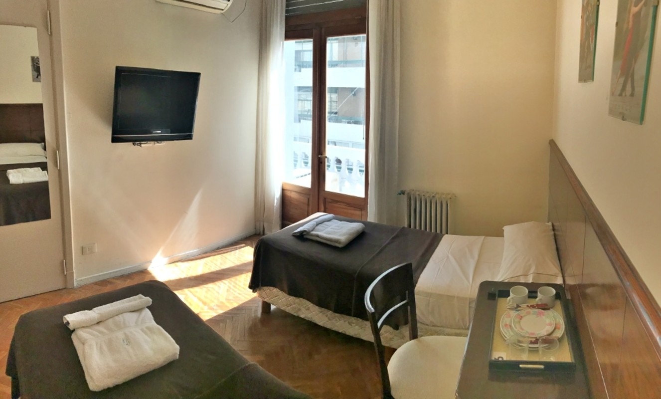 Double Room With Balcony(Single Bed) - 1