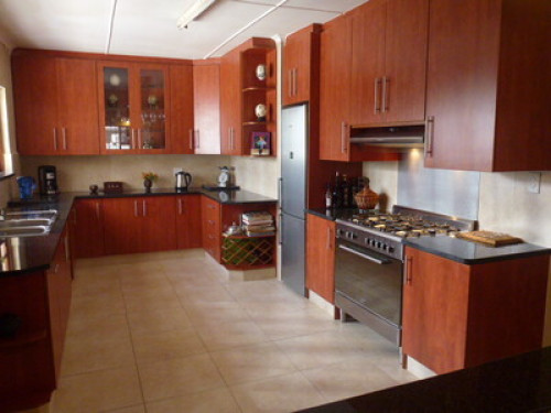Warm Family Atmosphere - Gallery - 12