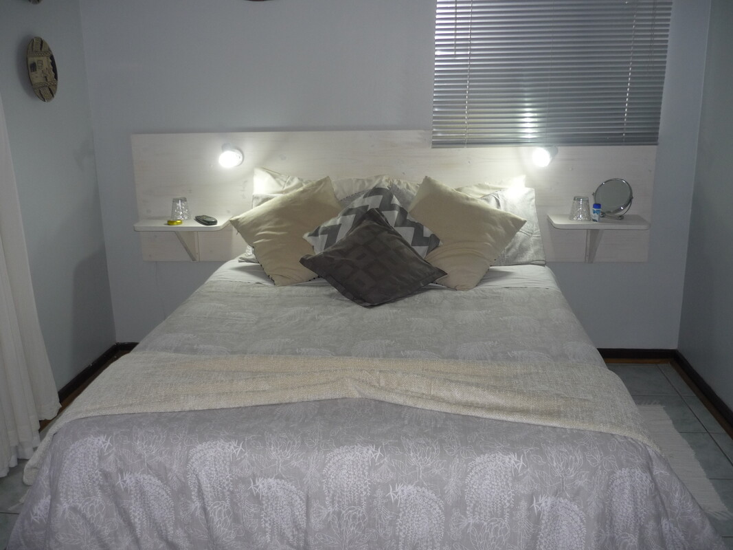 Room 2(Single Bed) - 1