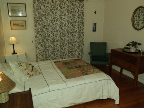 Double bedroom in Plumstead