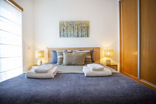 Pink HouseFaro -Townhouse (Available only from October to March)