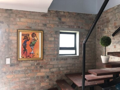 Modern home ensuite rooms 