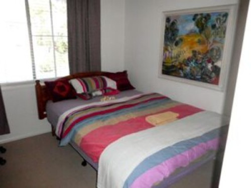 relaxed-friendly-spacious-home-sydney-100783426020240814034216AM