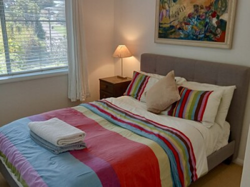 relaxed-friendly-spacious-home-sydney-151951764620241028022542AM