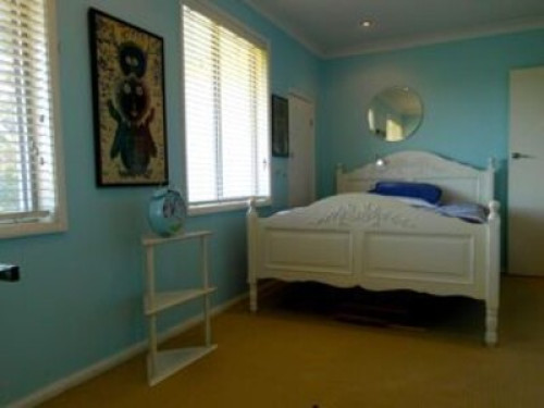 relaxed-friendly-spacious-home-sydney-214018284820240814034214AM