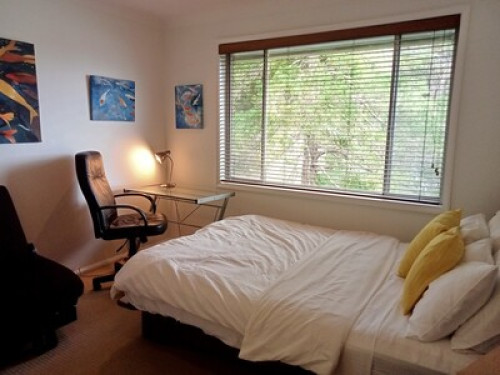 relaxed-friendly-spacious-home-sydney-58851998720241028022505AM