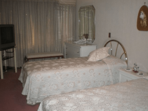 Room in luxury apartment. - Gallery - 13