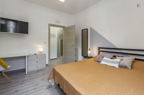 Double Ensuite Bedroom close to Vanni Stadium