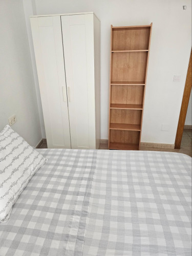 Comfortable single bedroom ideal for Universidad Católica San Antonio de Murcia students