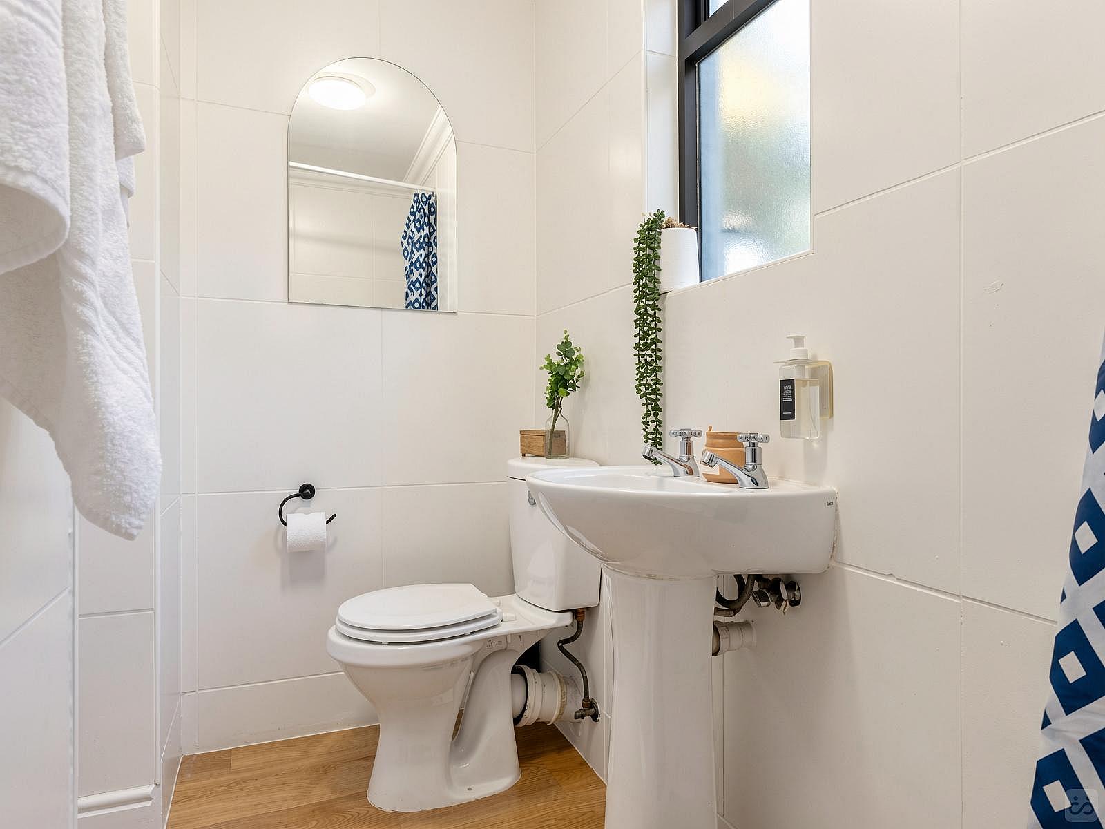 Queen Room - 35