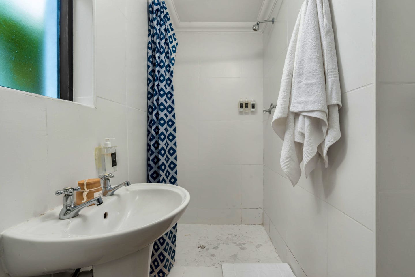 Queen Room - 6