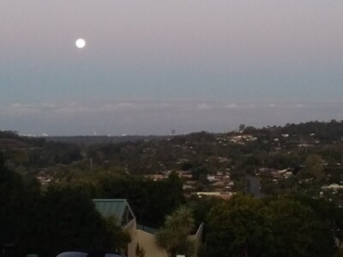 Lovely room in a friendly home