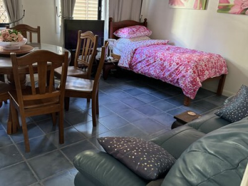 Home away from home! ONLY FEMALES