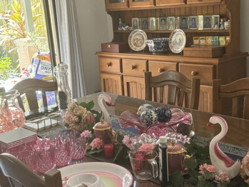 Home away from home! ONLY FEMALES