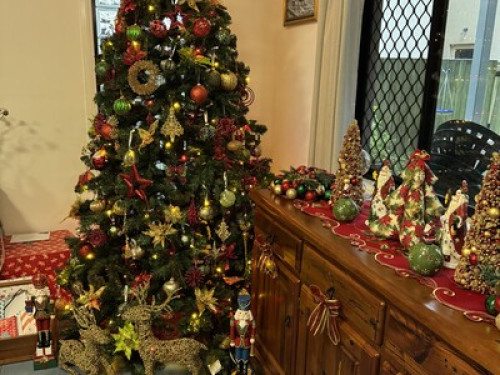 Home away from home! ONLY FEMALES