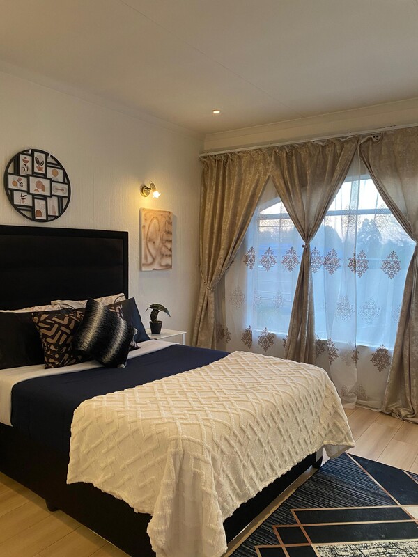 Little Sanctuary (Single Bed) - 1