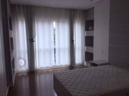 Young Couple, Fun And Lively