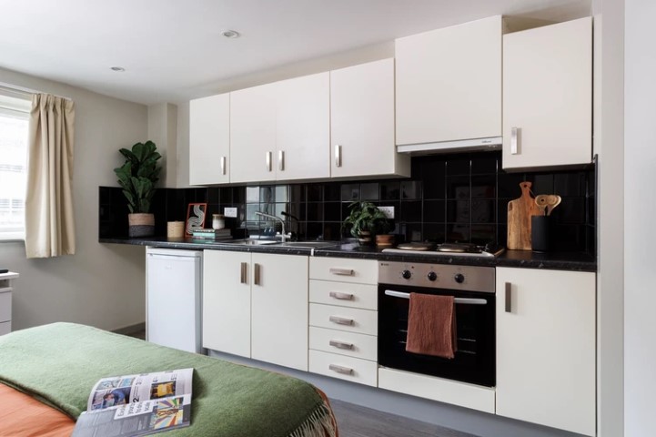  Double Partly Accessible Studio  -  Grand Central Unite  - Gallery -  2